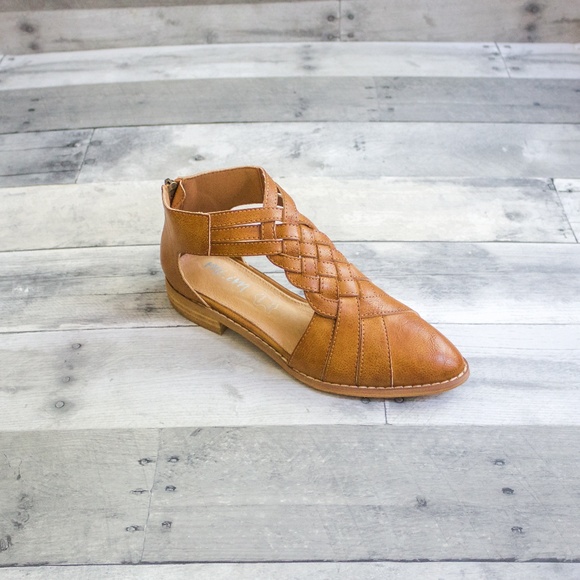 Mi.iM 'Roosevelt' Flats - Picture 5 of 7